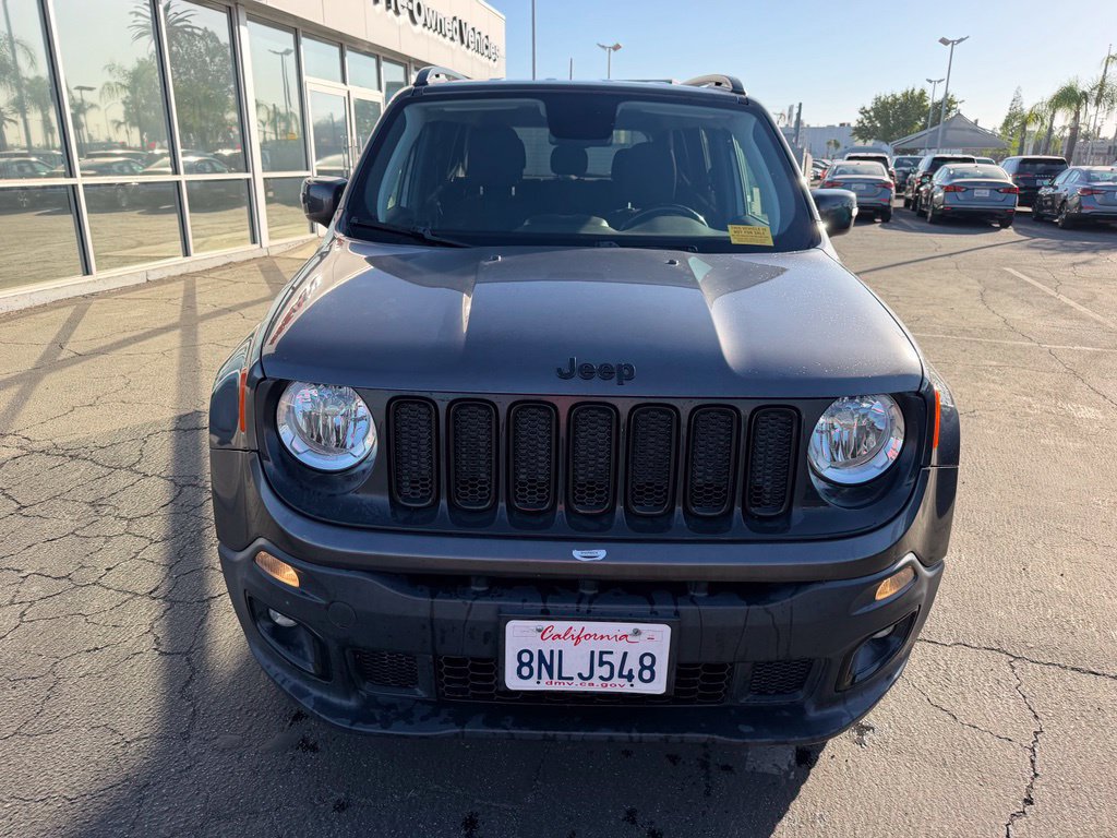 Used 2018 Jeep Renegade Altitude w/ UConnect 8.4 Nav Group FWD image 6