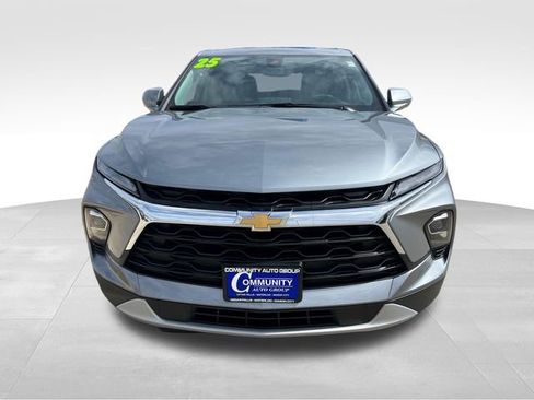Used 2025 Chevrolet Blazer LT AWD/4WD image 10