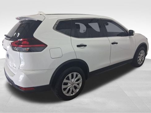 Used 2019 Nissan Rogue S AWD/4WD image 5