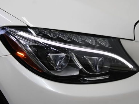 Used 2017 Mercedes-Benz C 300 4MATIC Coupe image 8