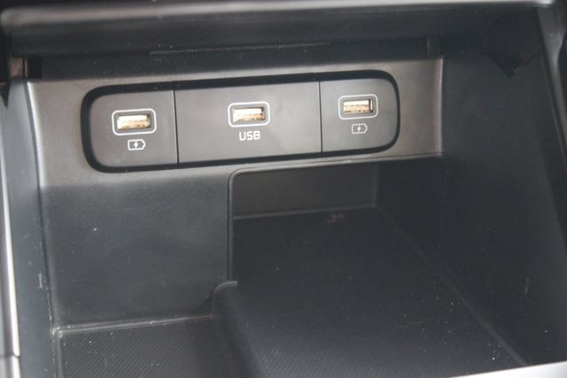 Used 2021 Kia Sorento S FWD image 8