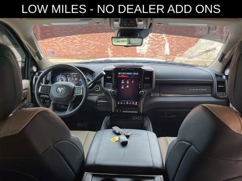 Used 2022 RAM 2500 Limited AWD/4WD image 25