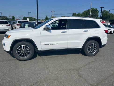 Used 2020 Jeep Grand Cherokee Limited AWD/4WD image 4