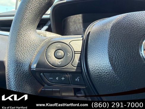 Used 2025 Toyota Corolla LE FWD image 25
