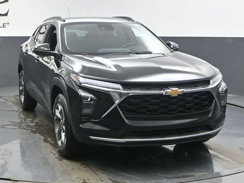 New 2026 Chevrolet Trax LT w/ Driver Confidence Package image 29