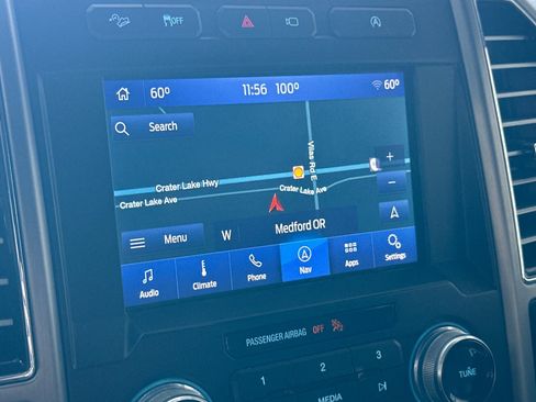 Used 2020 Ford F150 Platinum w/ Technology Package AWD/4WD image 19