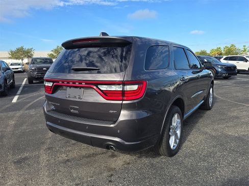 Used 2021 Dodge Durango GT image 4