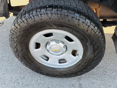 Used 2015 Chevrolet Colorado W/T image 21