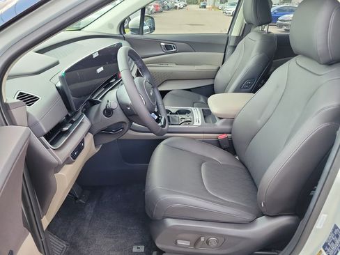 New 2026 Kia Carnival SX FWD image 23