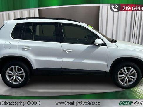 Used 2017 Volkswagen Tiguan S image 6