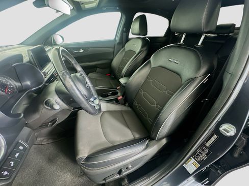 Used 2021 Kia Forte GT-Line w/ GT-Line Premium Package FWD image 13