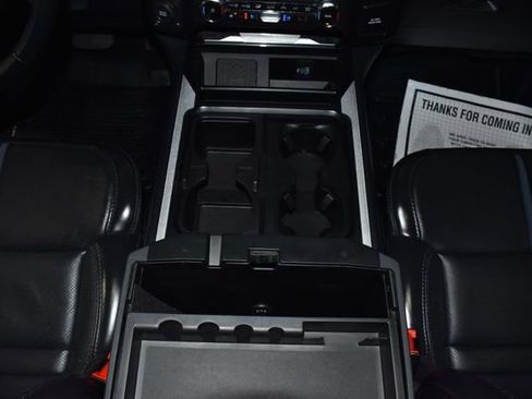 Used 2025 Ford F250 Platinum image 22