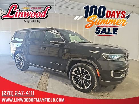 Used 2022 Jeep Wagoneer Series III w/ Premium Group I AWD/4WD image 1