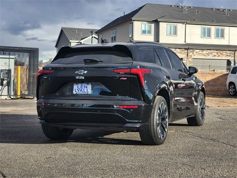 Used 2024 Chevrolet Blazer EV RS image 3