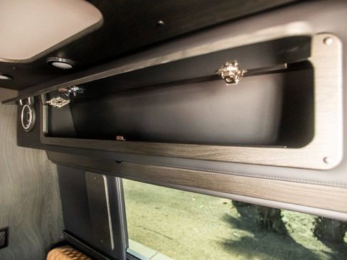 Used 2022 Mercedes-Benz Sprinter 3500 image 31