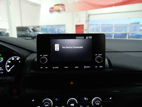 Used 2024 Honda CR-V Sport image 26