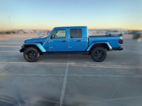 New 2025 Jeep Gladiator Sport image 6