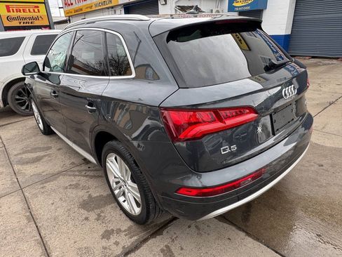 Used 2018 Audi Q5 2.0T Premium Plus w/ Premium Plus Package AWD/4WD image 7