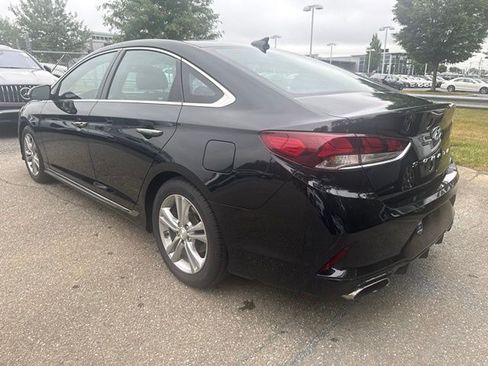 Used 2018 Hyundai Sonata Sport FWD image 2