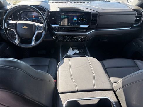 Certified 2025 Chevrolet Silverado 3500 LTZ w/ LTZ Convenience Package image 26