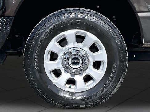 Used 2024 Ford F250 XLT w/ FX4 Off-Road Package AWD/4WD image 11