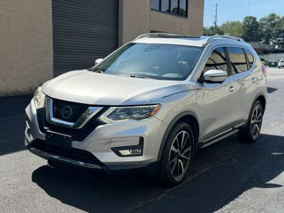 Used 2017 Nissan Rogue SL w/ SL Premium Package