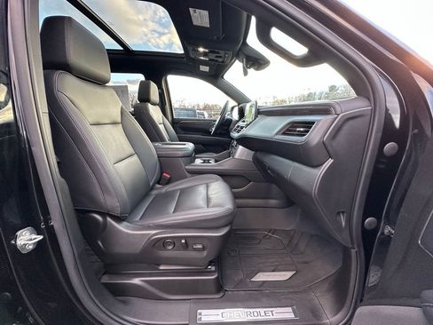 Used 2023 Chevrolet Tahoe Z71 w/ Luxury Package image 21