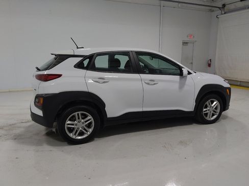Used 2021 Hyundai Kona SE AWD/4WD image 10