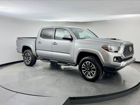 Used 2020 Toyota Tacoma TRD Sport RWD image 8