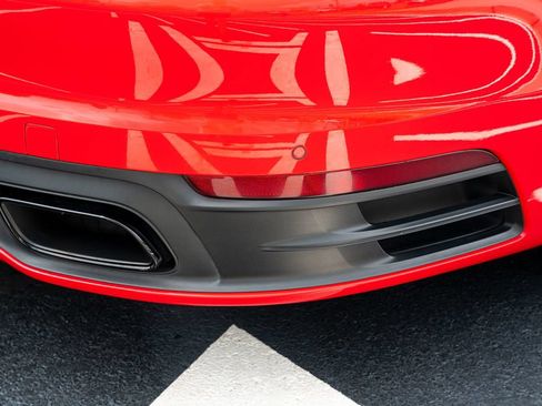 Used 2020 Porsche 911 Carrera RWD image 15