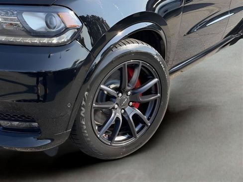 Used 2018 Dodge Durango SRT w/ Technology Group AWD/4WD image 6
