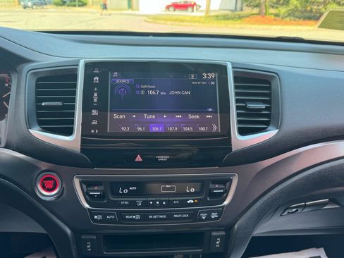 Used 2017 Honda Pilot EX-L image 21