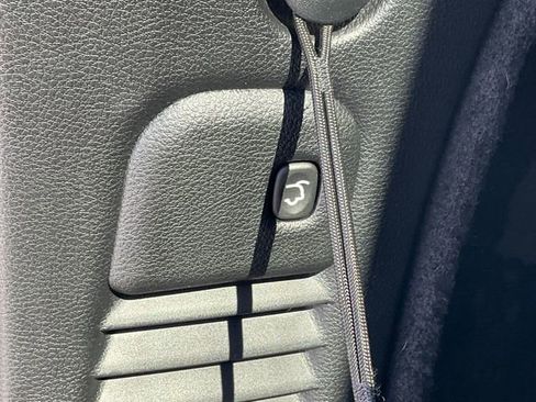 Used 2025 Dodge Durango GT w/ Blacktop Package image 18