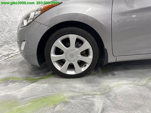 Used 2012 Hyundai Elantra Limited image 16