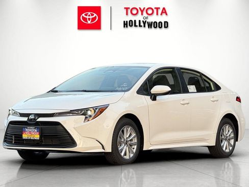 New 2026 Toyota Corolla LE image 7