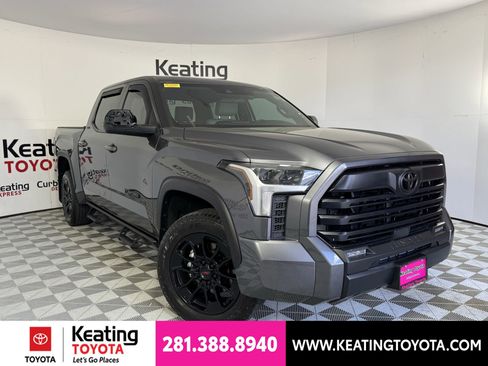 Used 2025 Toyota Tundra SR5 w/ SR5 Premium Package AWD/4WD image 2