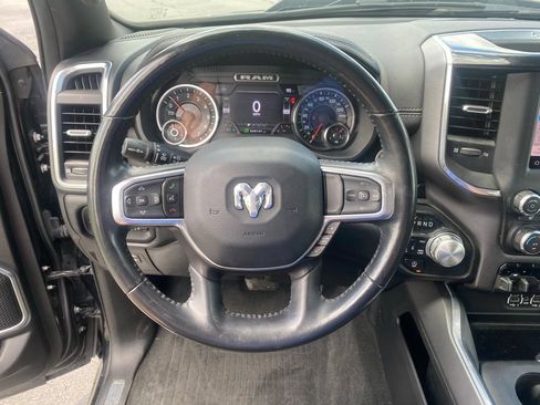 Used 2022 RAM 1500 Laramie w/ Sport Appearance Package AWD/4WD image 18