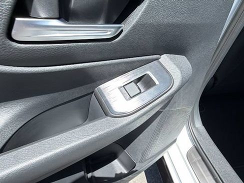 New 2026 Nissan Sentra SR w/ Floor Mat Package FWD image 15