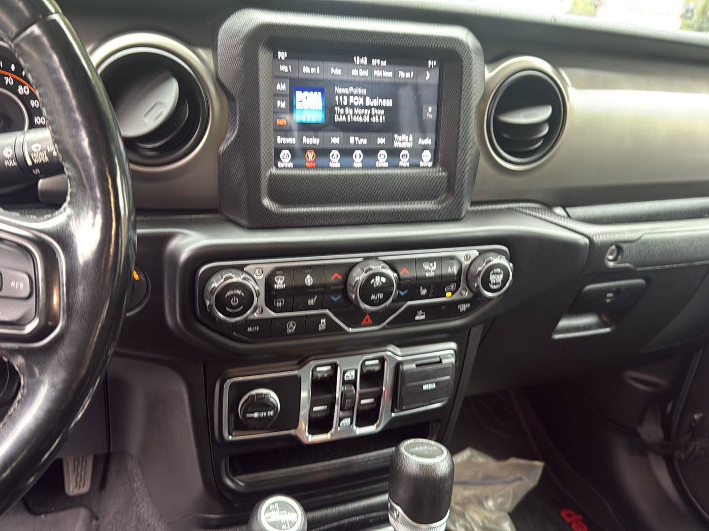 Used 2020 Jeep Gladiator Sport w/ Quick Order Package 24S AWD/4WD image 13