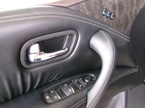 Used 2022 Nissan Armada Platinum w/ Captain's Chairs Package AWD/4WD image 12