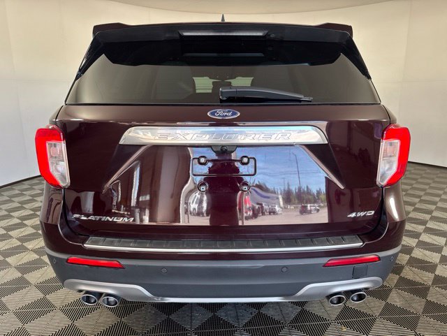 Used 2023 Ford Explorer Platinum w/ Technology Package AWD/4WD image 24