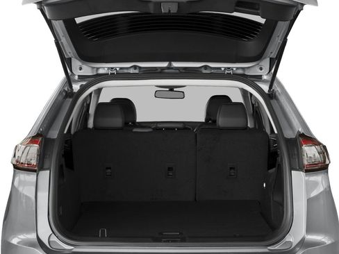 Used 2018 Ford Edge SEL w/ Equipment Group 201A image 7