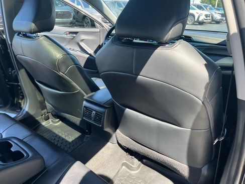Used 2020 Toyota Camry XSE w/ Navigation Package FWD image 41