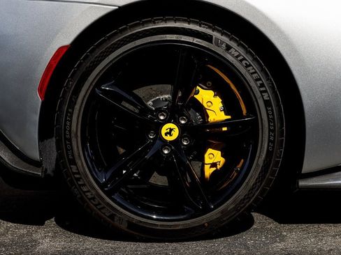 Used 2024 Ferrari 296 GTS image 19