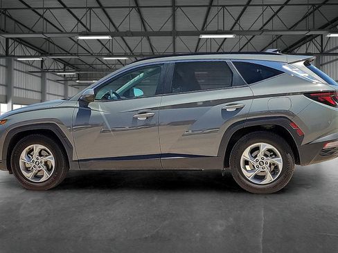 Used 2024 Hyundai Tucson SEL FWD image 2