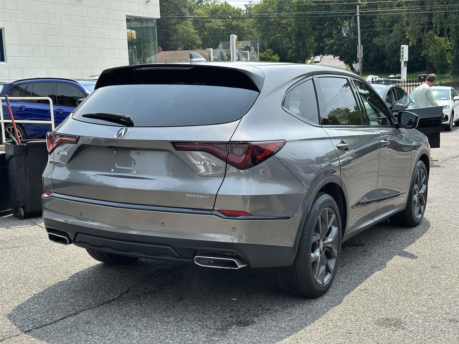 Used 2022 Acura MDX A-Spec AWD/4WD image 3