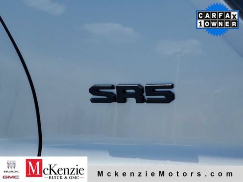 Used 2025 Toyota 4Runner SR5 RWD image 28