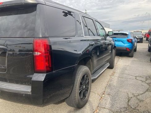 Used 2019 Chevrolet Tahoe LT image 3