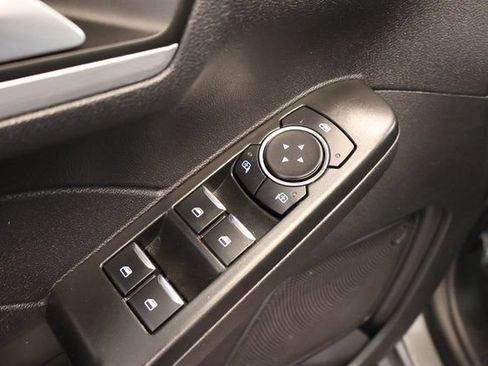 Used 2025 Ford Escape Platinum AWD/4WD image 12