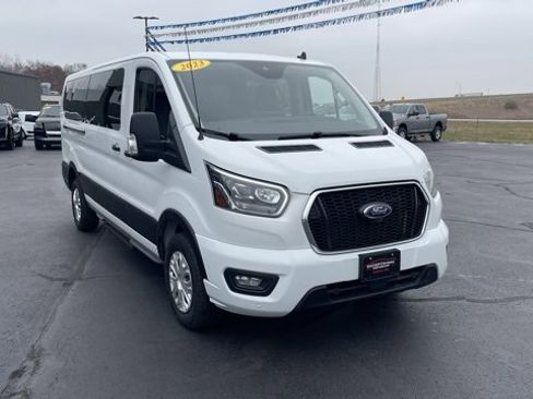 Used 2023 Ford Transit 350 XLT image 11